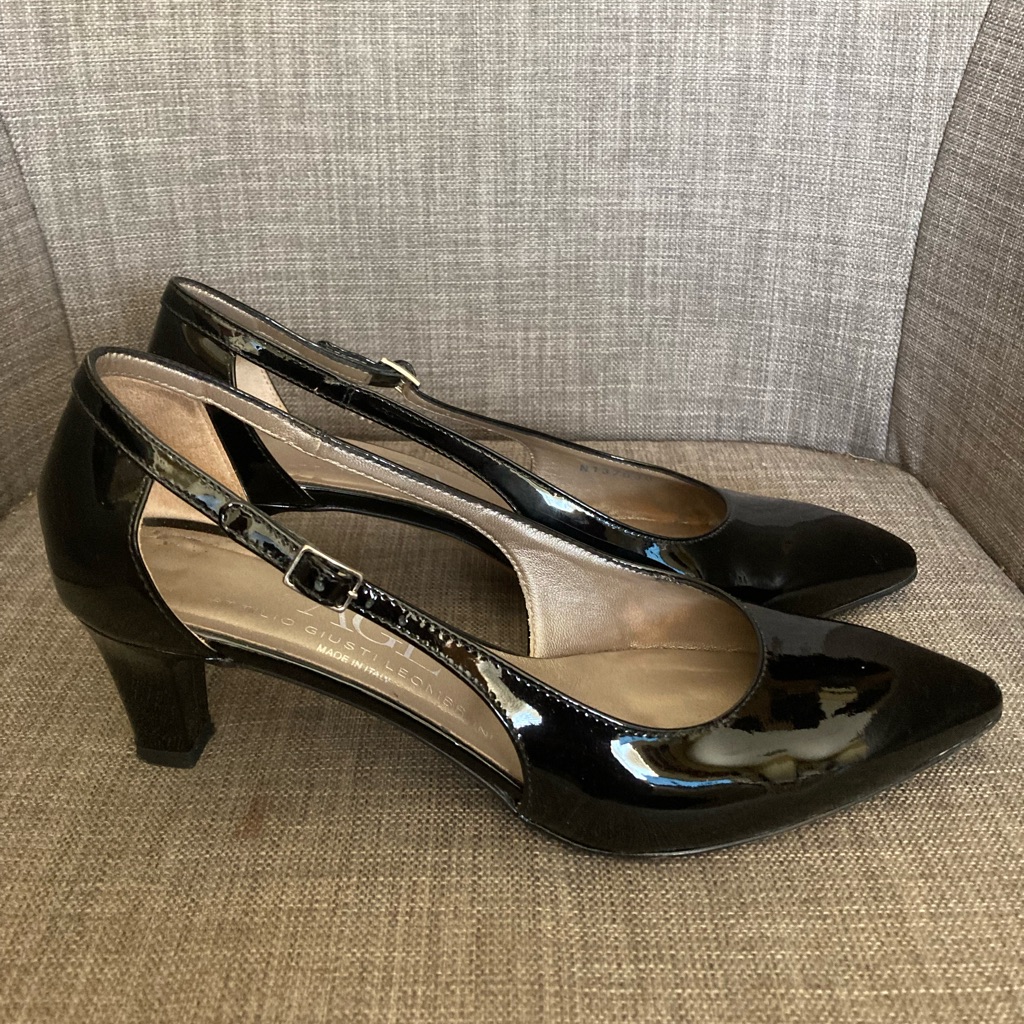 Agl Attilio Giusti Leombruni Black Patent Leather Slingback Pumps Size 6.5 - 7.0